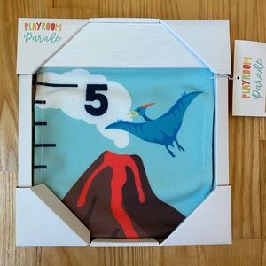 NWT 5 Foot Dinosaur Height Chart for Kids